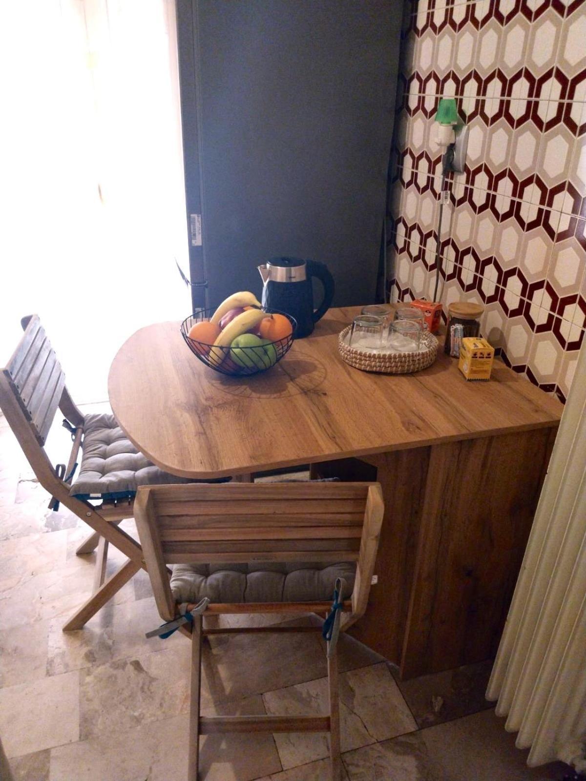 Cozy & Bright 50m From Subway -agios Antonios Apartment Athens