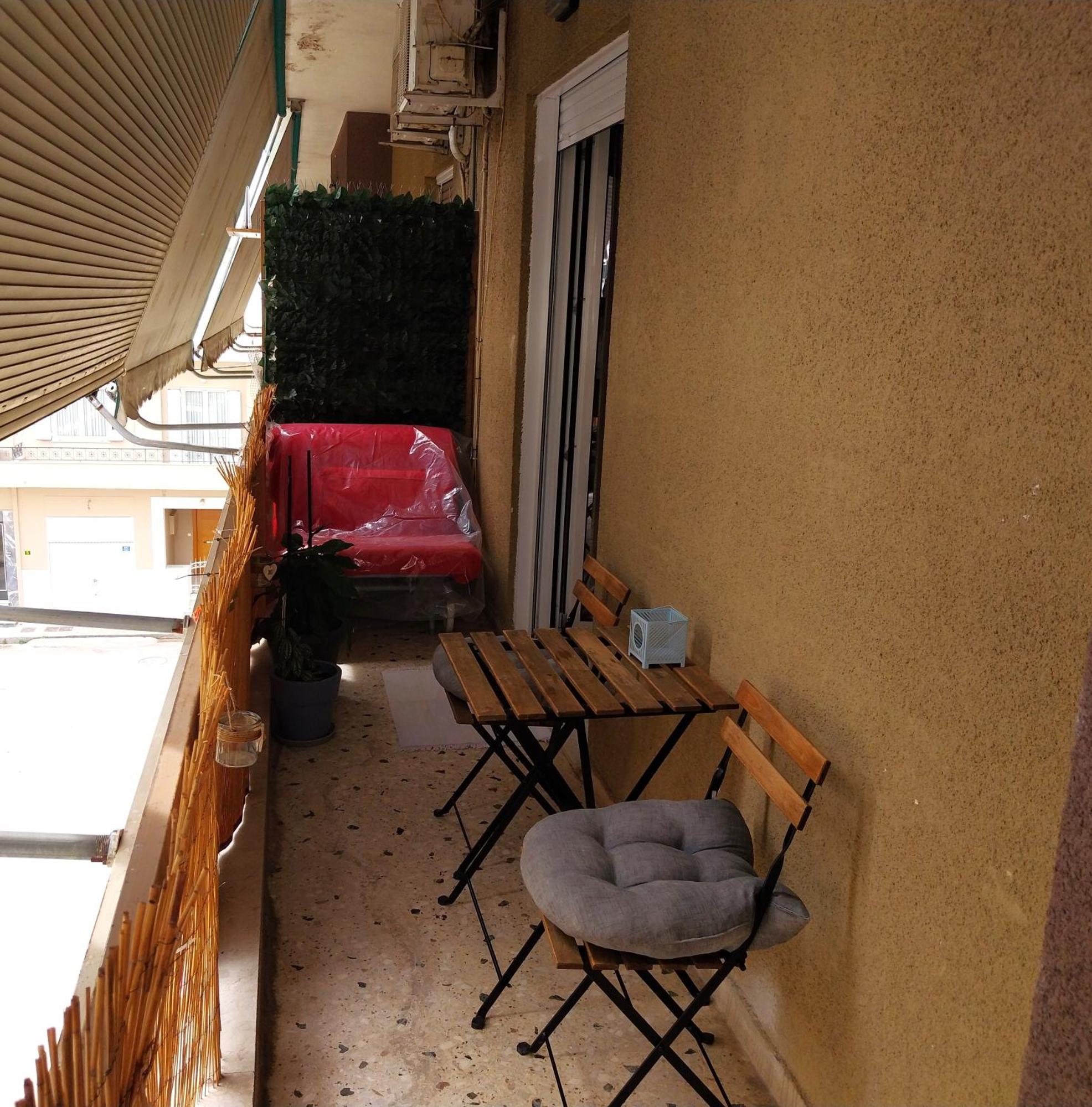 Cozy & Bright 50m From Subway -agios Antonios * Athen