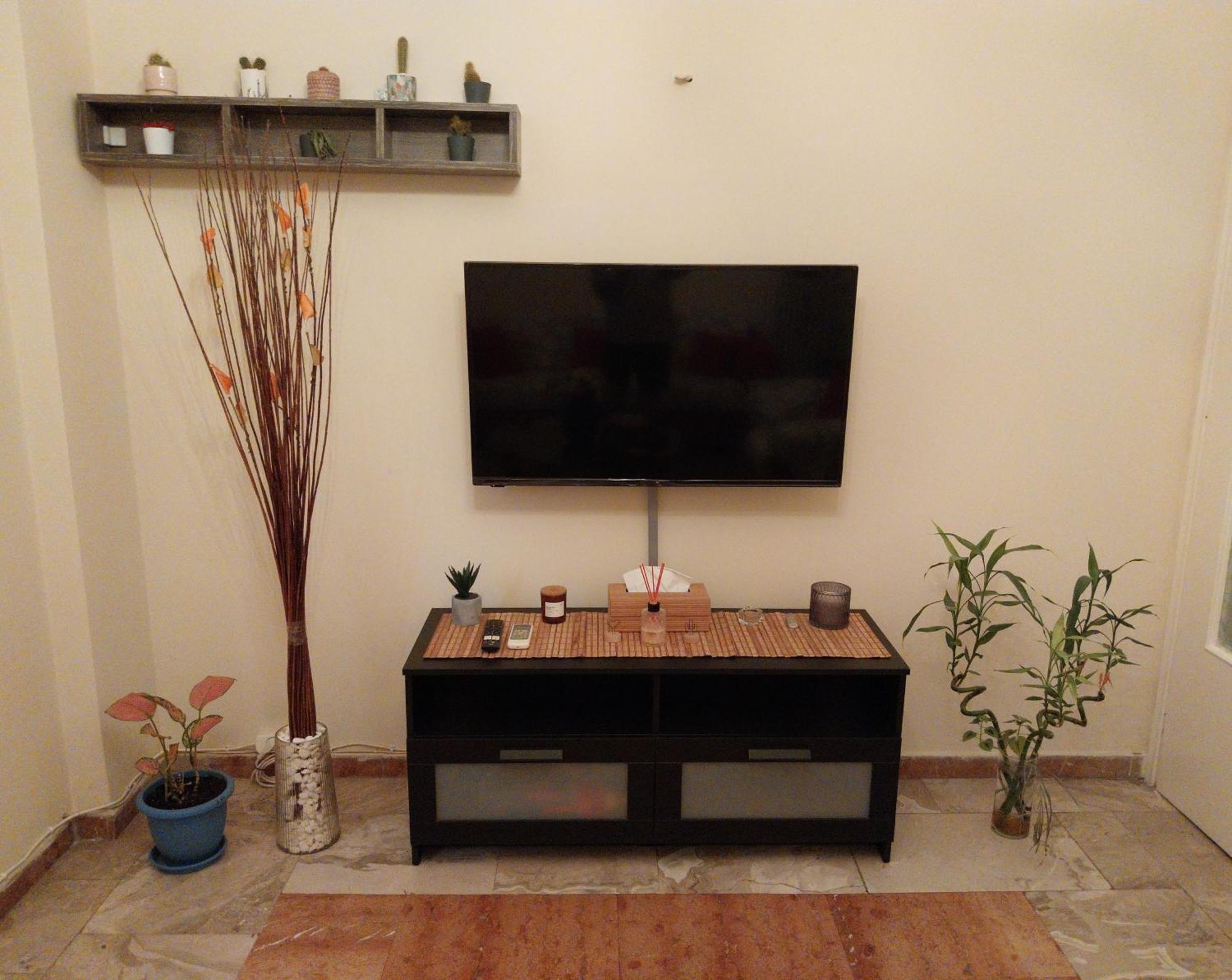 Apartment Cozy & Bright 50m From Subway -agios Antonios Athens